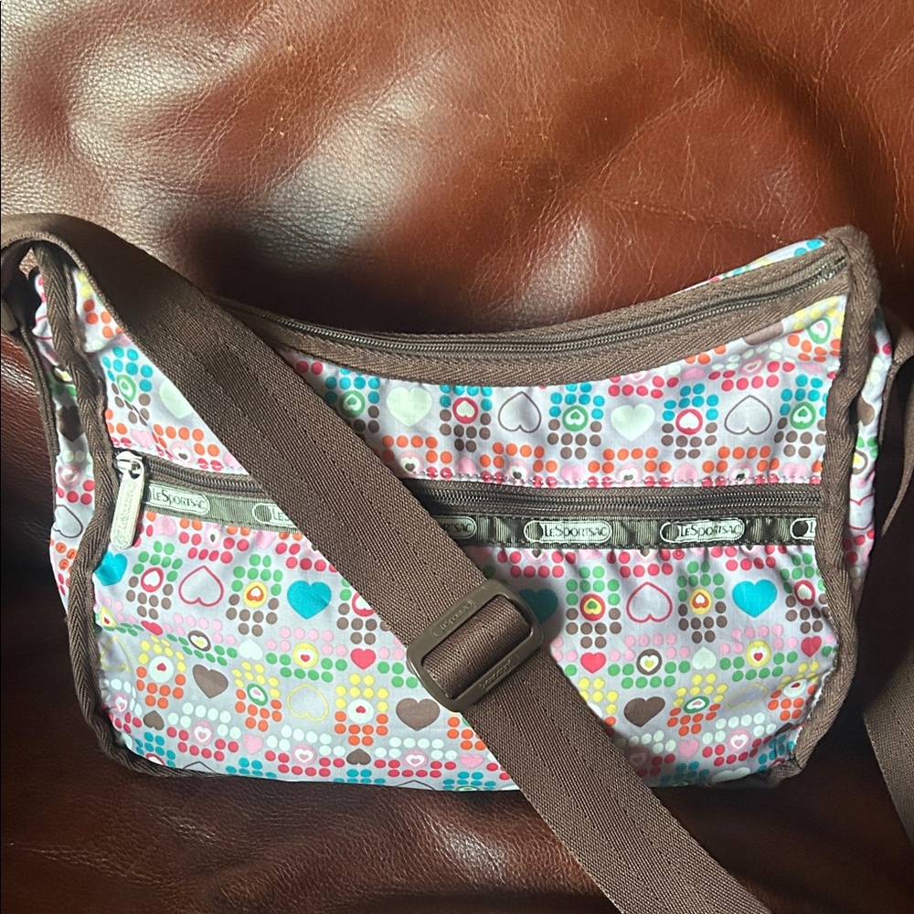 LeSportsac Cross Body Bag ♥️